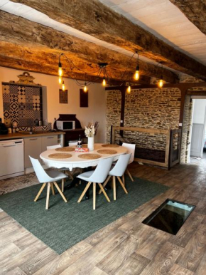 Domaine de la Ville Chérel, maison en pierre